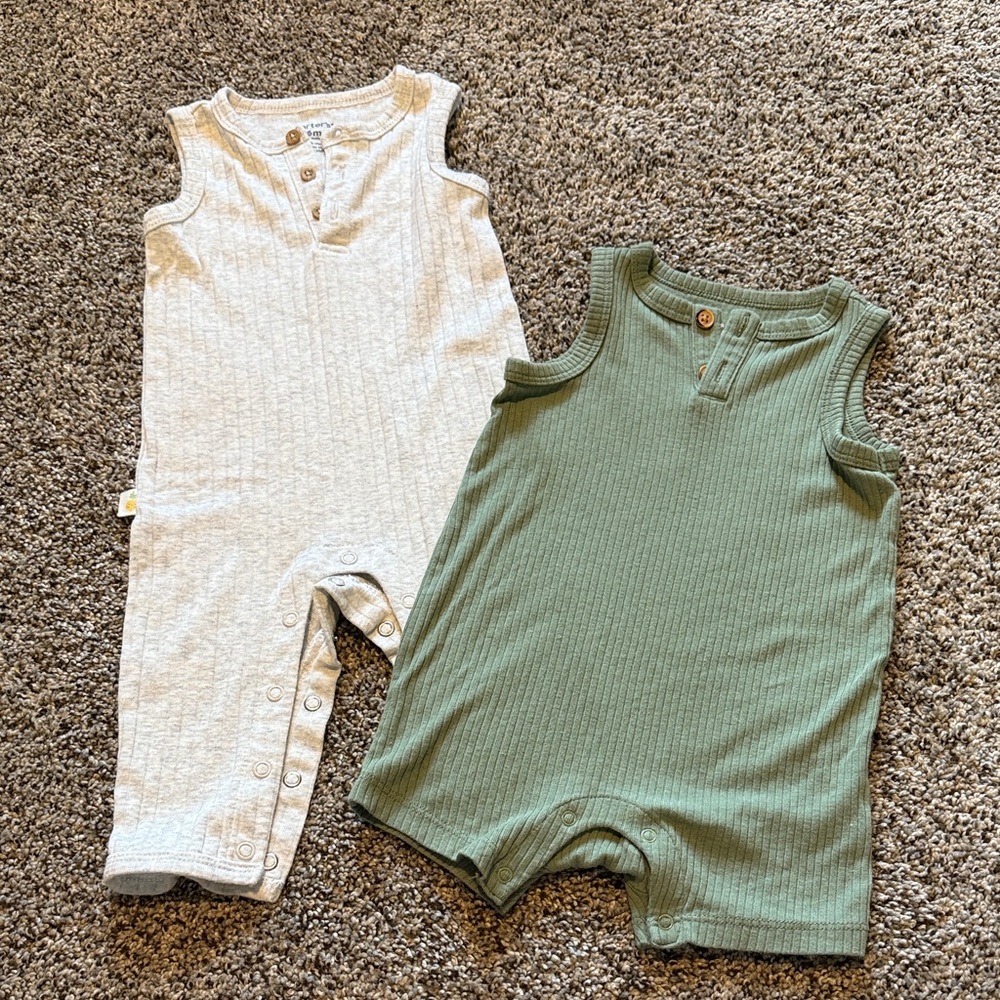 Set of Two Sleeveless Baby Rompers - Green and Light Gray